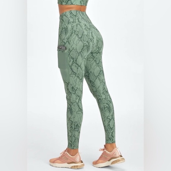 Fabletics Green Snake Print Leggings - Picture 2 of 7